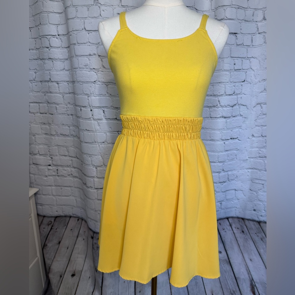 Bright Yellow 🍌Sleeveless Smocked Waist Dress with lined shorts size small